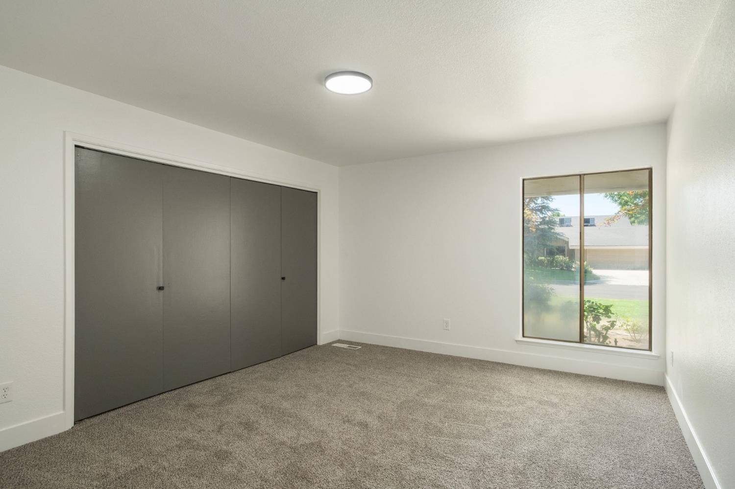 2740 W San Madele Ave, Fresno, CA 93711