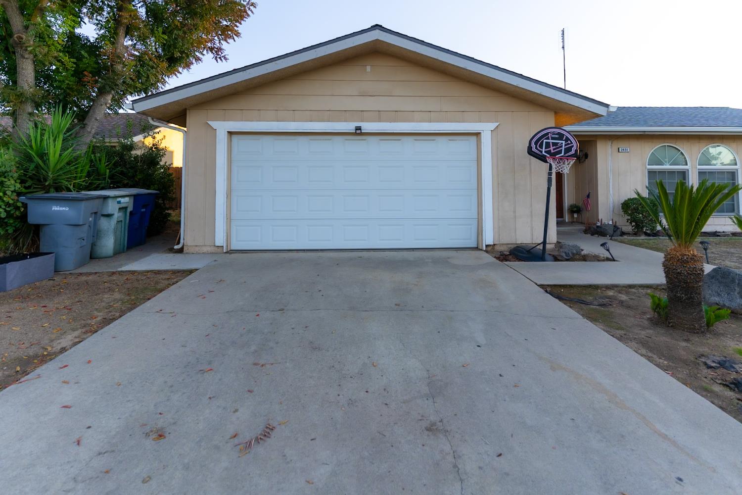 2431 W San Gabriel Ave