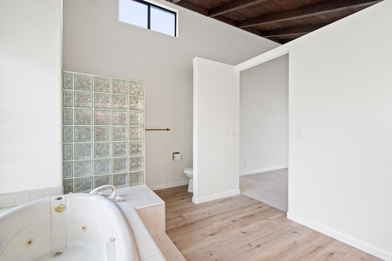 42718 Deep Forest Dr, Coarsegold, CA 93614