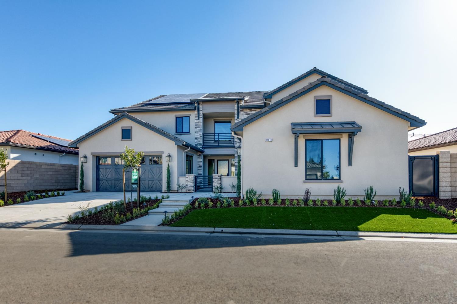 11610 N Range View Dr