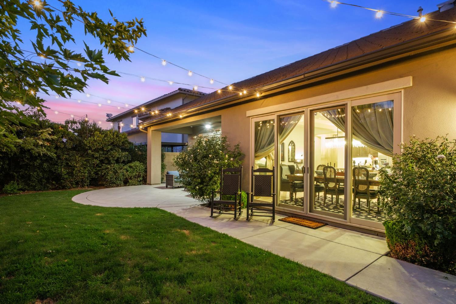 11865 N Ridgeway Dr, Fresno, CA 93730