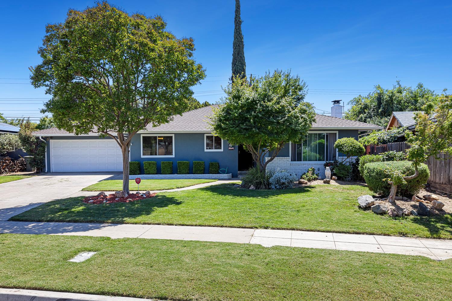 3458 E Lansing Way