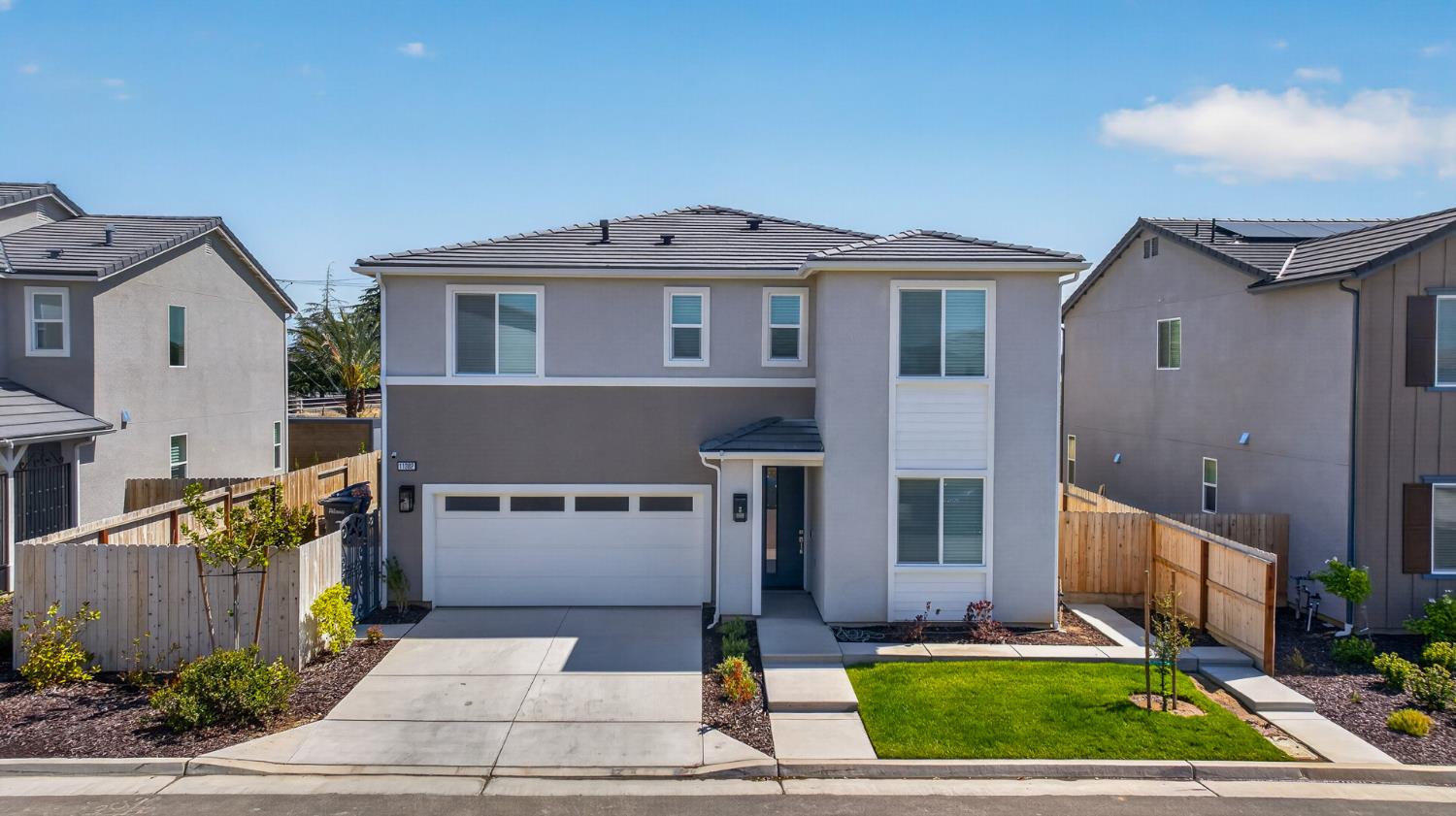 11382 N La Brisa Dr