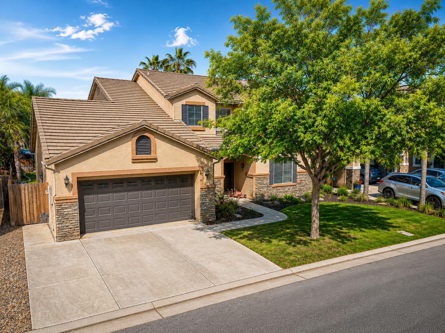 8434 N Savory Way